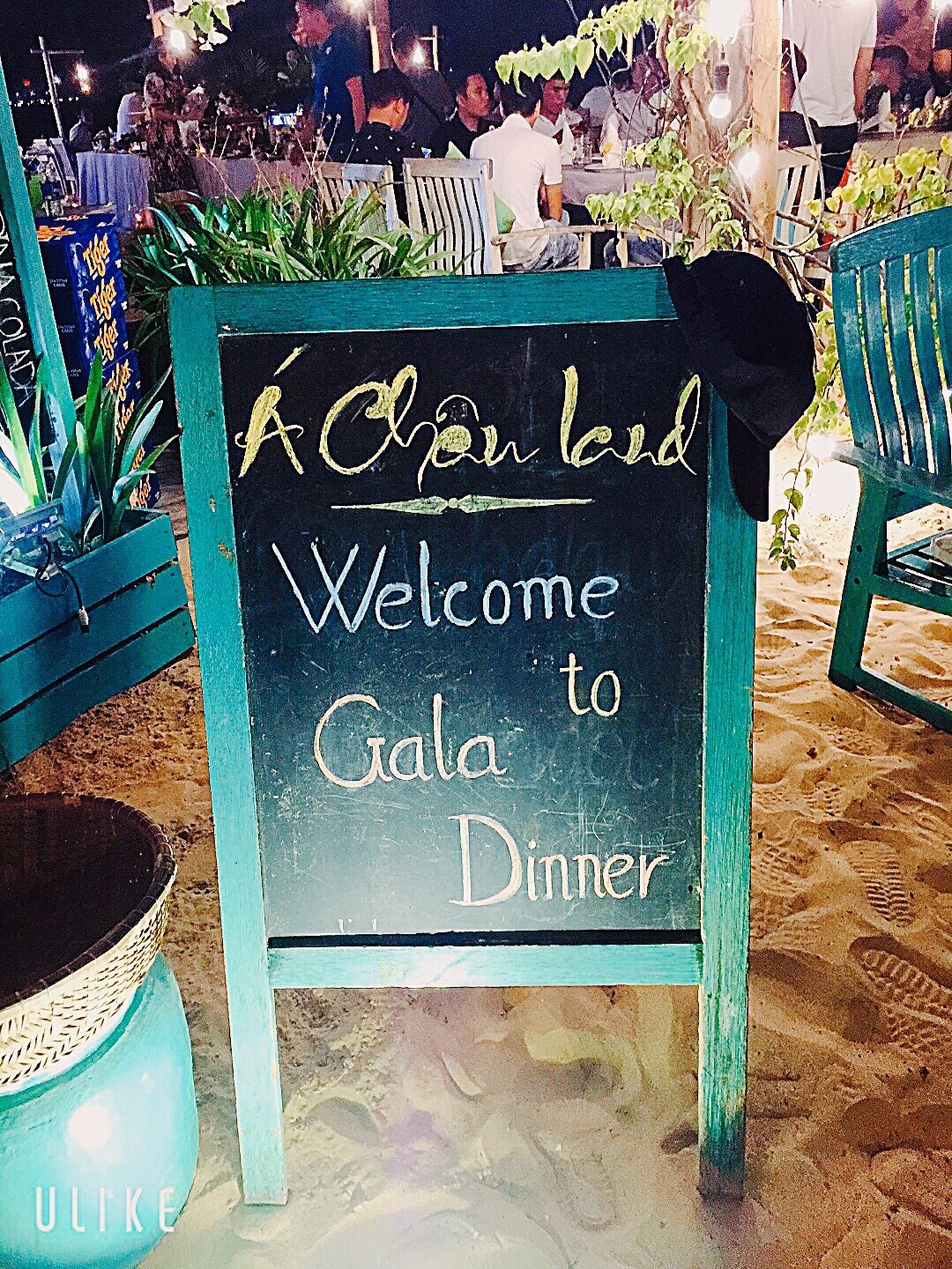 a chau land to chuc gala dinner lang man ben bo bien quy nhon 2 - Á Châu Land tổ chức gala dinner lãng mạn bên bờ biển Quy Nhơn